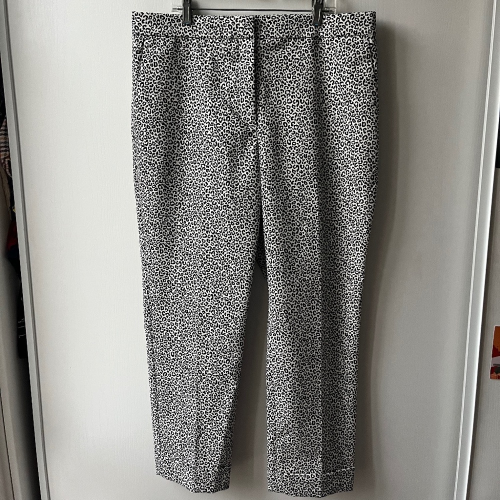 Black & White Cheetah Print Cropped Dress Pants, Ann Taylor, size 12
